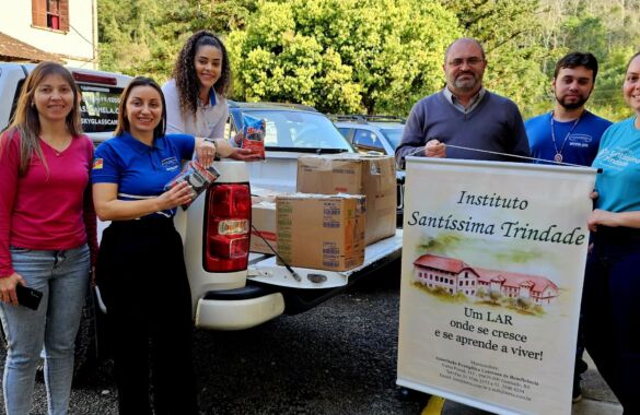 SANTÍSSIMA TRINDADE