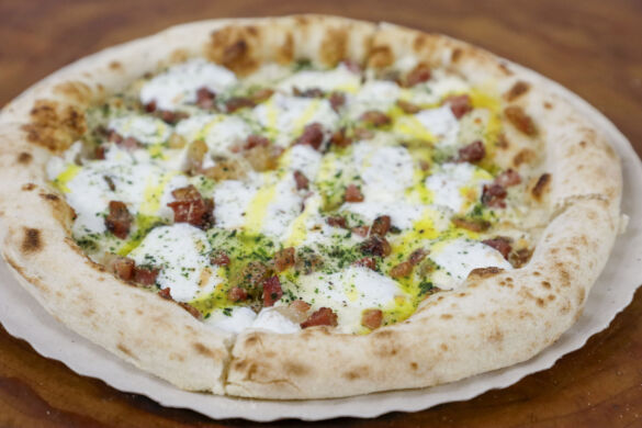 MAS-BAH-Pizza-carbonara—Foto-de-Cleiton-Thiele